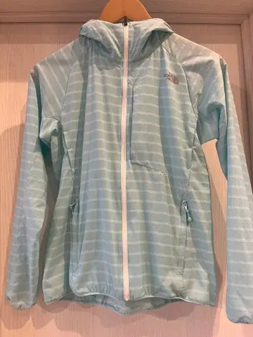 THE NORTH FACE 후드 부착 자켓 스카이블루 러닝 캠핑