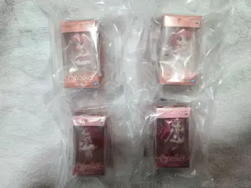 프리큐어 Qposket 미니어처 컬렉션 큐어 드림 & 큐어 루즈