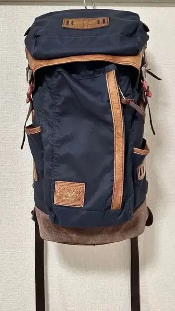 MasterPiece 네이비 백팩