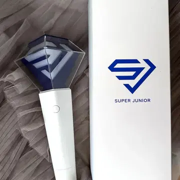 SUPER JUNIOR Official Fanlight