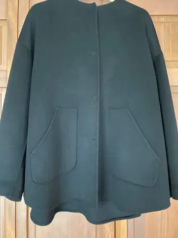 해밀턴 리버 크루넥 코트