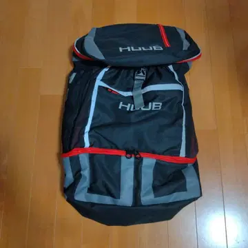 HUUB 백팩 블랙/레드/그레이