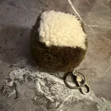 FURLA 큐브 참 키링