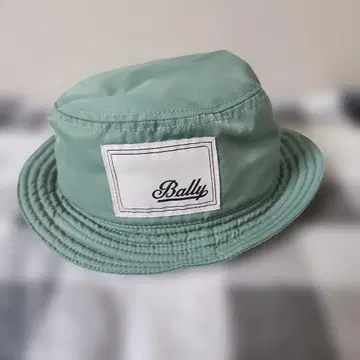 Bally 버킷햇