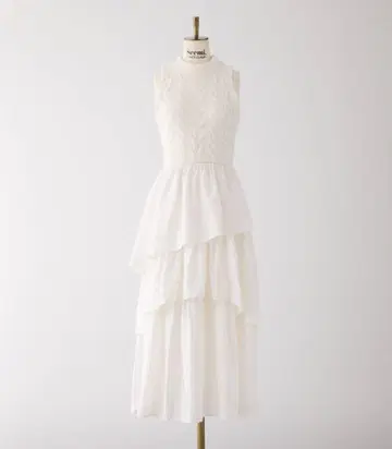 NICE CLAUP Seemi 펄 장식 도킹 원피스