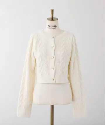 NICE CLAUP Seemi 펄 장식 케이블 니트 가디건