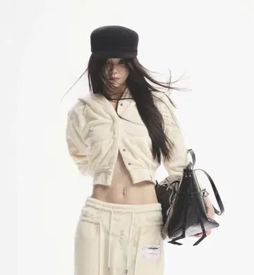 theredthread S 미드 슬리브 후디 크롭