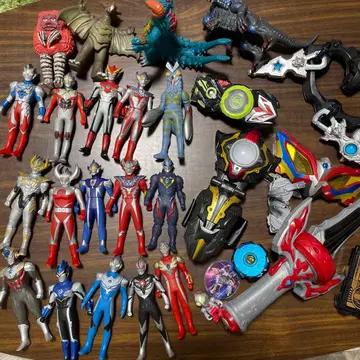 울트라맨 피규어 세트 인형