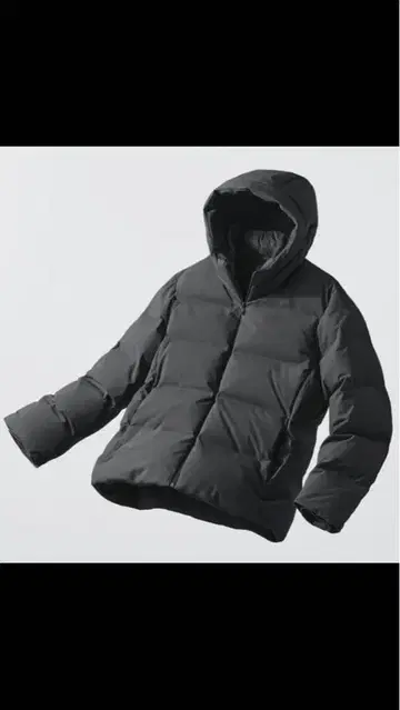 [ 새상품 미사용 ] 유니클로 UNIQLO 심리스 다운 자켓 블랙 XL