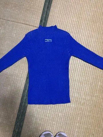 죠죠 콜라보 니트 사이즈 F