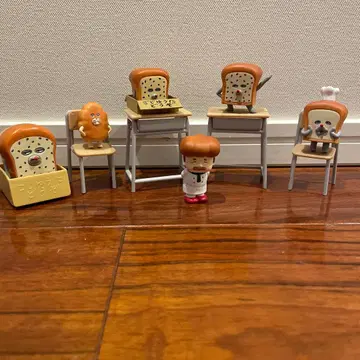 빵 도둑 피규어 세트