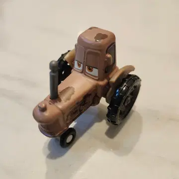 [ 카즈 토미카 ] 트랙터