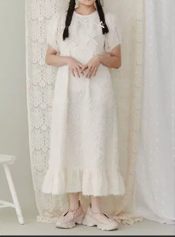 merry jenny 화이트 프릴 리본 드레스