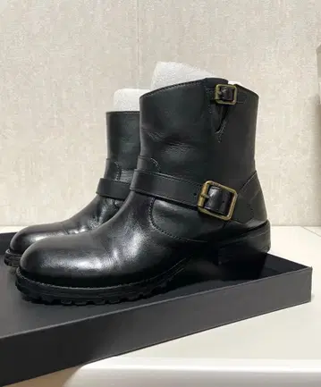 MARC BY MARC JACOBS 블랙 천연 가죽 엔지니어 부츠