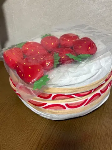 이치고 홀 케이크 봉제 인형 생크림