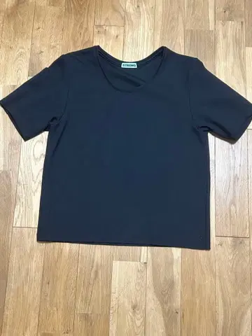 STRONG PACK TEE SHORT (BLACK) XS사이즈