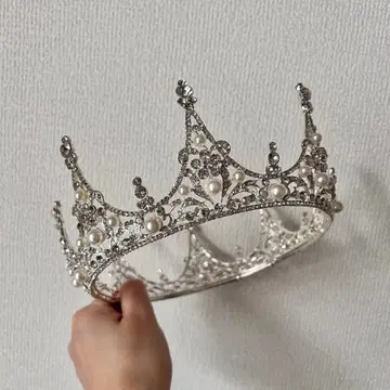 엄청 귀여운 새상품급 펄 크리스탈 크라운 티아라 브라이덜