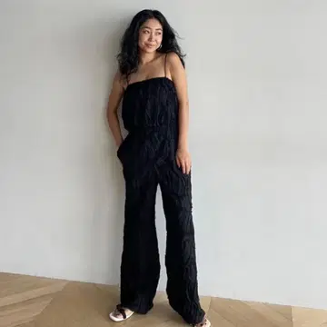 searoomlynn 블랙 프릴 올인원