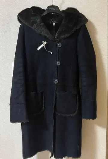 ARMANI JEANS 블랙 무스탕 코트 사이즈 36