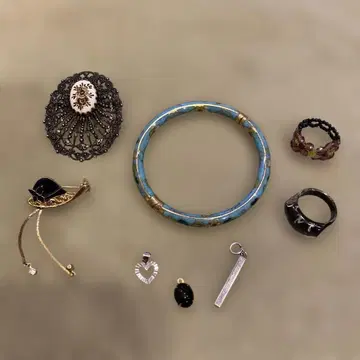 브로치, 펜던트 탑, 반지, 팔찌 세트