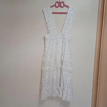 쿠틸과 레트로 모듬 티어드 레이스 프릴 오버롤 스커트 핑크 M