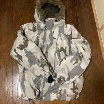 카모플라쥬 카모 무늬 퍼 다운 자켓 y2k 00s