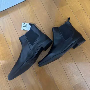 택 포함 새상품 ZARA 자라 여성용 숏부츠 40