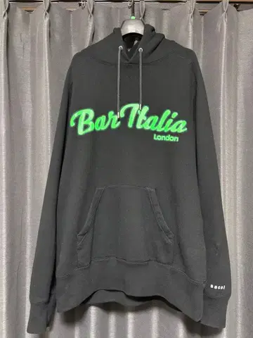 sacai 사카이 후드티 블랙