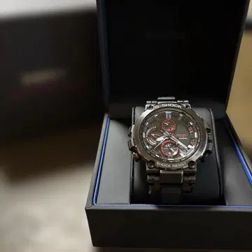G-SHOCK MTG-1000B-1AJF 블랙/레드 CASIO