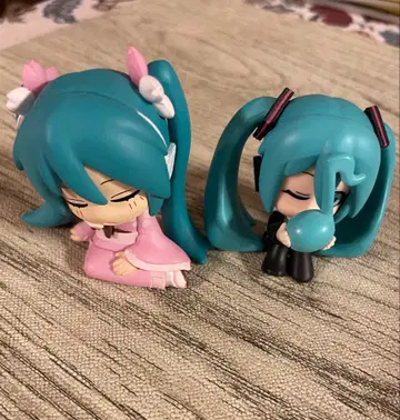 하츠네 미쿠 꼬마 피규어 2개 세트