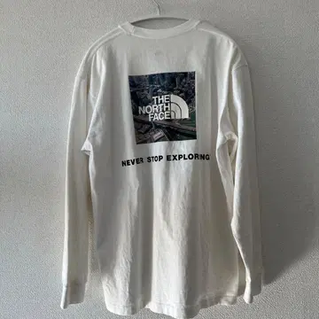 THE NORTH FACE 백 프린트 롱T L 사이즈 NT32131R