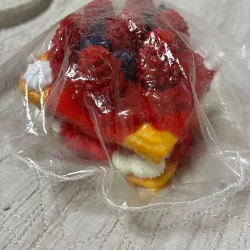 kikisquishy XL 사이즈 이치고 베리 토스트