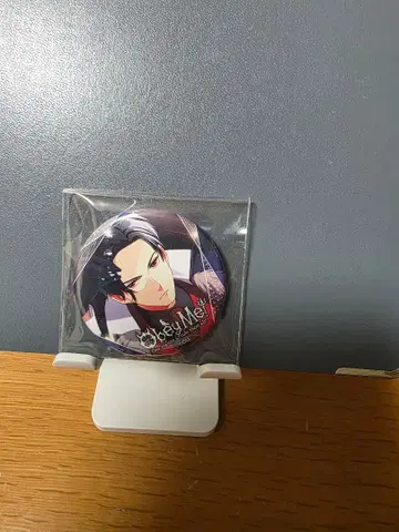 Obey Me! 루시퍼 캔뱃지