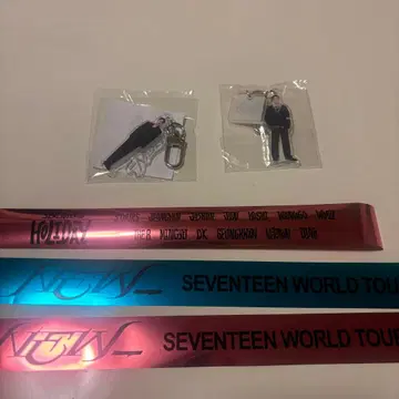 민규 Holiday NEW_ 키링 은색 테이프 포함