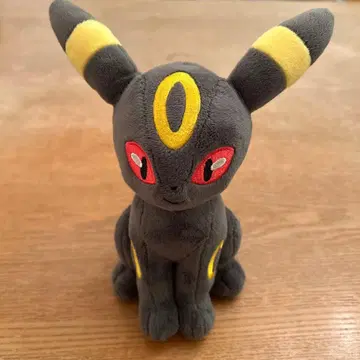 포켓몬 블래키 봉제 인형