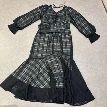 NICE CLAUP 머메이드 원피스 시어 체크 블랙 코르셋