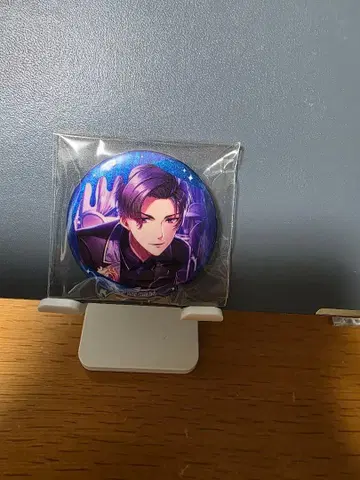 Obey Me! 루시퍼 캔뱃지