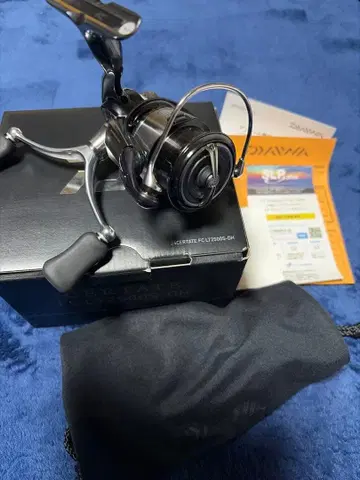 (컨디션 최상) 다이와 24 셀테이트 FCLT2500S-DH