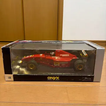 F1 페라리 1/18 Onyx 다이캐스트 모델 박스 포함