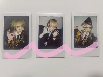 0.1g의 오산 미즈타 마리 폴라로이드