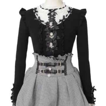 택 포함 새상품 리즈리사 하이 게이지 스핀들 니트탑 블랙