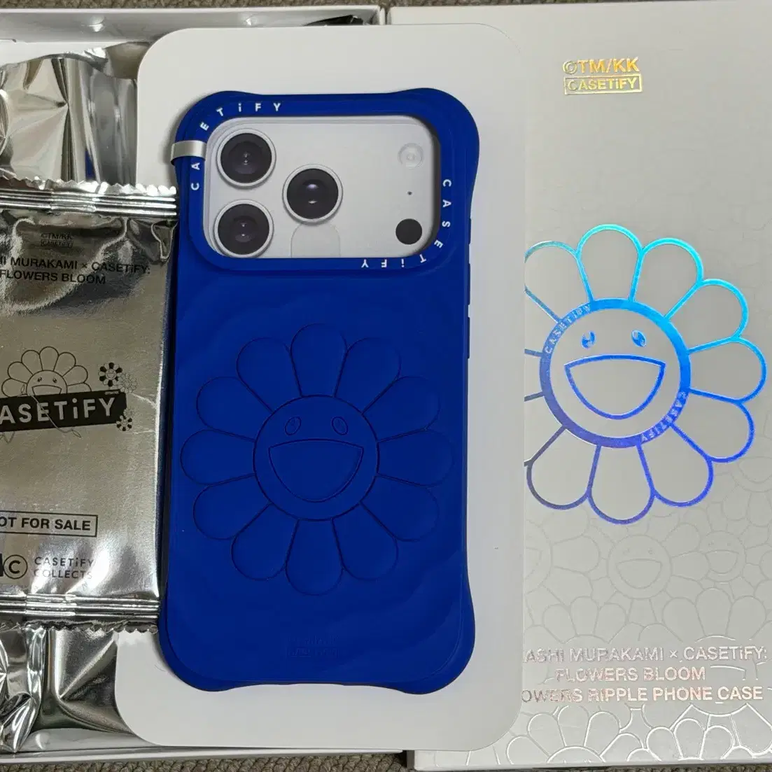 CASETIFY | 케이스티파이 Casetify x Takashi Murakami iPhone 17 Pro