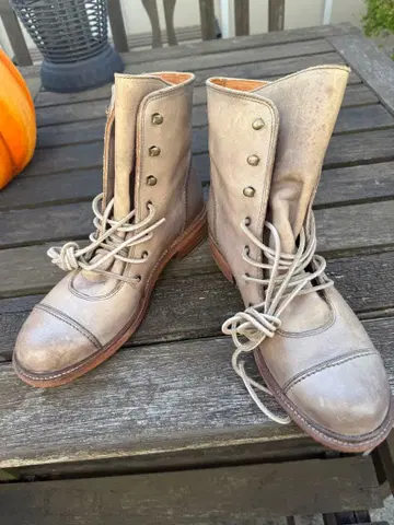 팔라스 팰리스 숏부츠