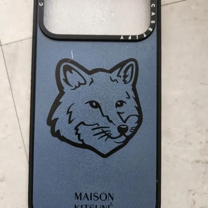 Casetify Maison Kitsune iPhone Case 17 Pro Max on Bunjang Global Site.