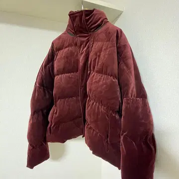 ZARA 벨로아 다운 자켓