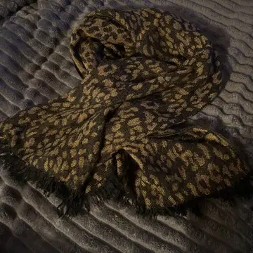 레오파드 무늬 머플러 블랙과 베이지 헤이세이 갸루 y2k 페어리 그런지