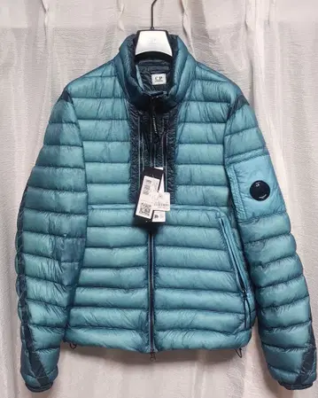 미사용 새상품 c.p.company 다운 자켓