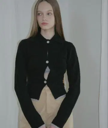 GIUNON 헴 컬러 폴로 니트