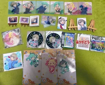 러브 라이브 슈퍼스타 Liella! 굿즈 묶음 판매