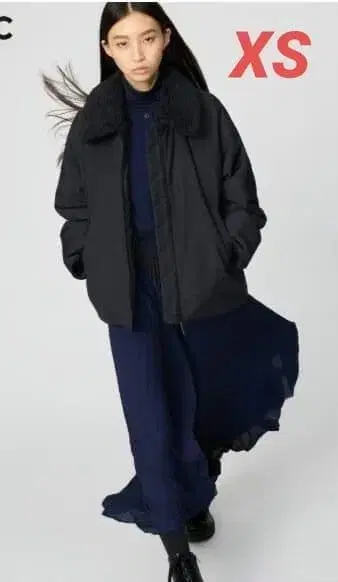 새상품 UNIQLO C / 퍼프테크 자켓 ( BLACK XS 사이즈 )